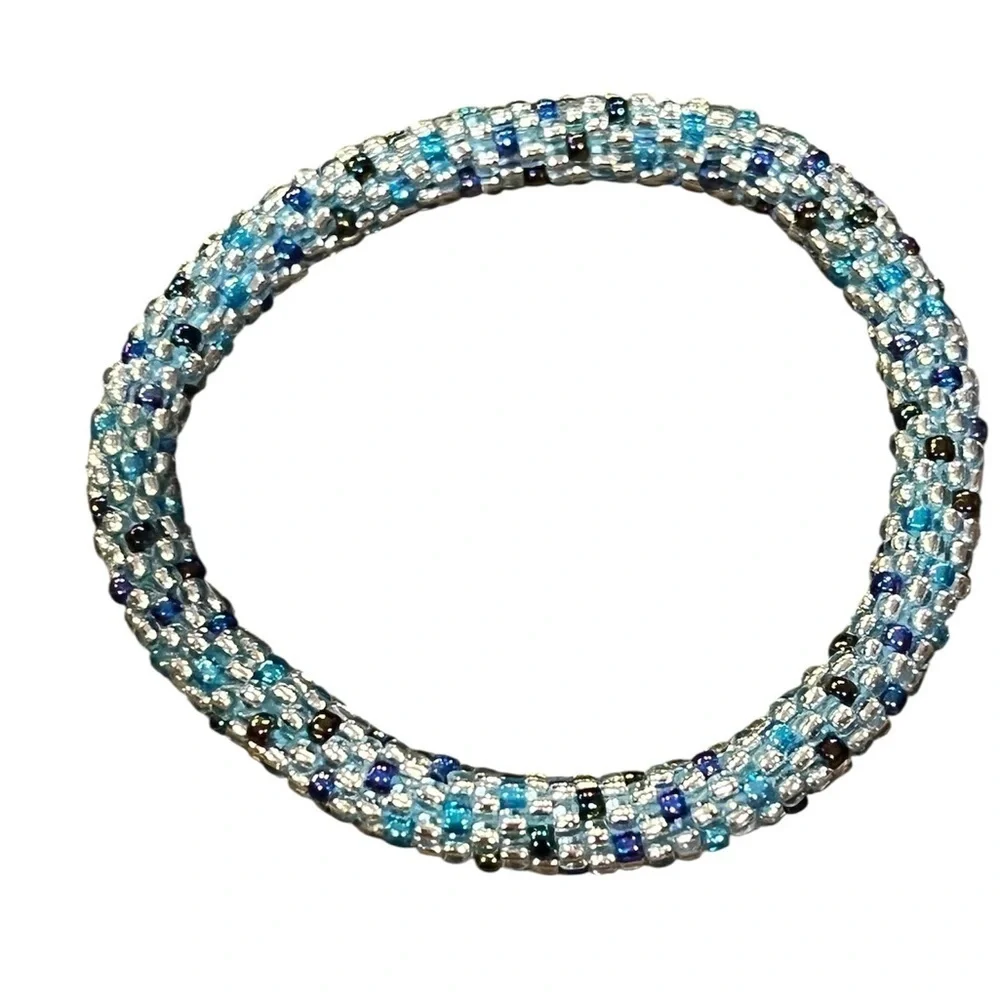 Sashka Crystal Cove Glass Beaded Bracelet - Blue and Silver | Handcrafted |